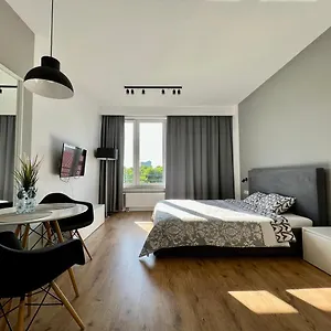 Apartament K22 Slawinska 503 Sun-city, Warszawa